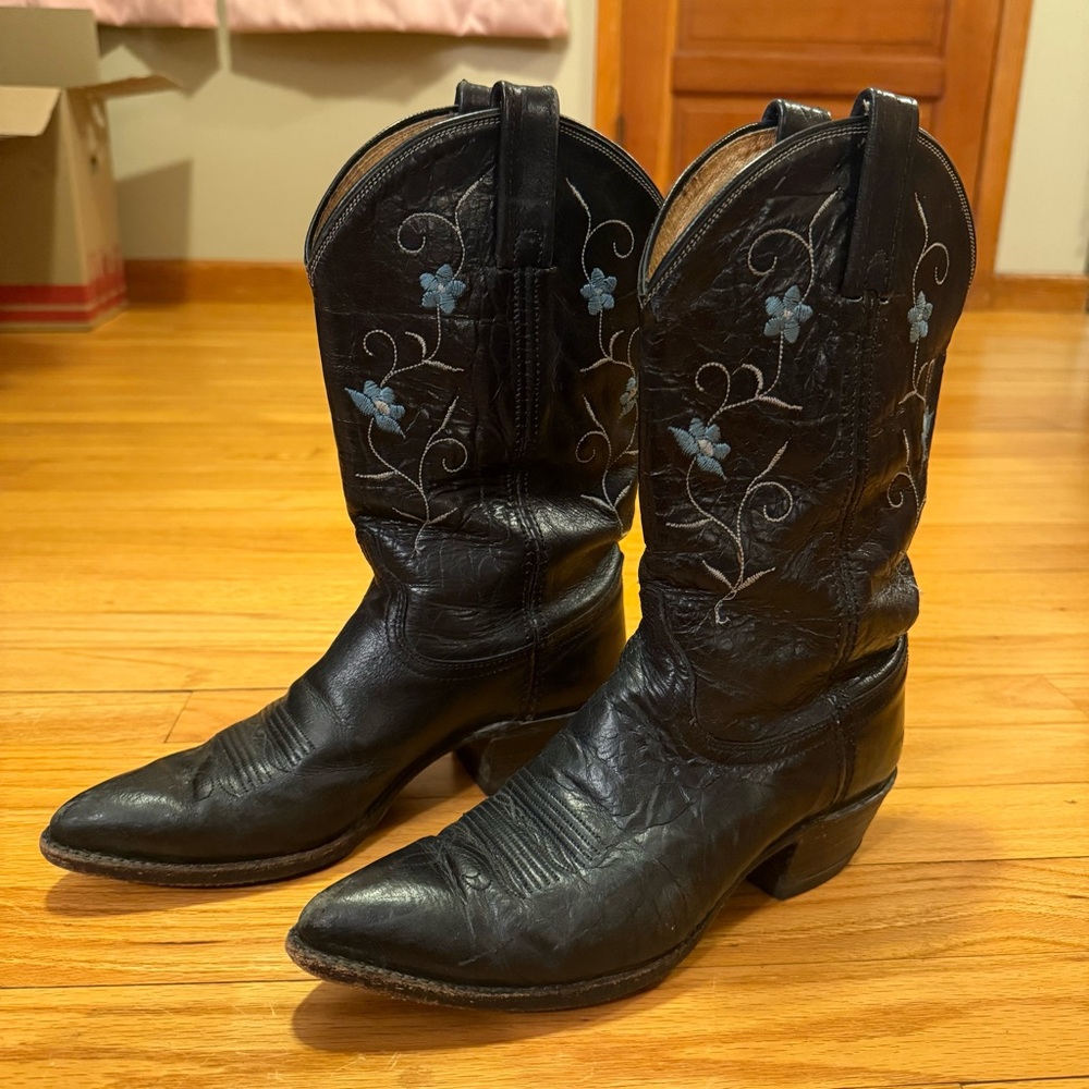 Black Floral Embroidered Women's Dan Post Cowboy Boots